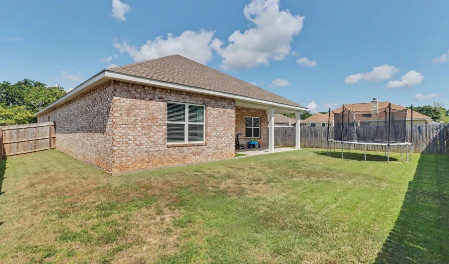 746 Waters View Dr, Biloxi, MS 39532 - 4 Beds, 2 Bath