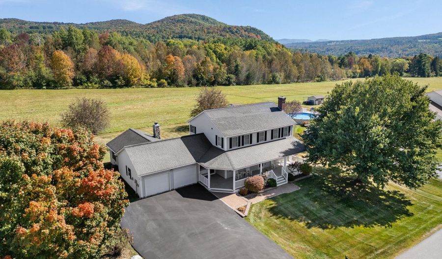 65 Cobble Hill Mdws, Barre, VT 05641 - 4 Beds, 4 Bath
