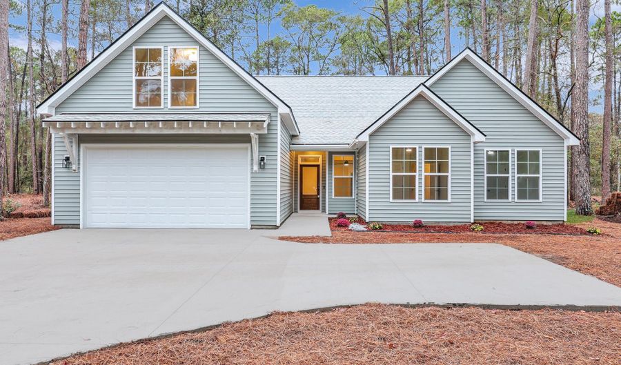 579 Sams Point Rd, Beaufort, SC 29907 - 4 Beds, 3 Bath