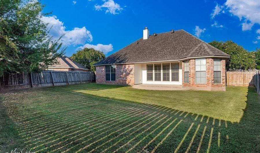 4229 Parkridge Dr, Benton, LA 71006 - 3 Beds, 2 Bath