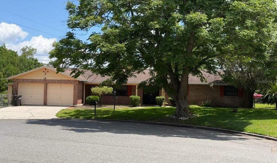 803 GLEN ARDEN Way, Altamonte Springs, FL 32701 - 3 Beds, 2 Bath