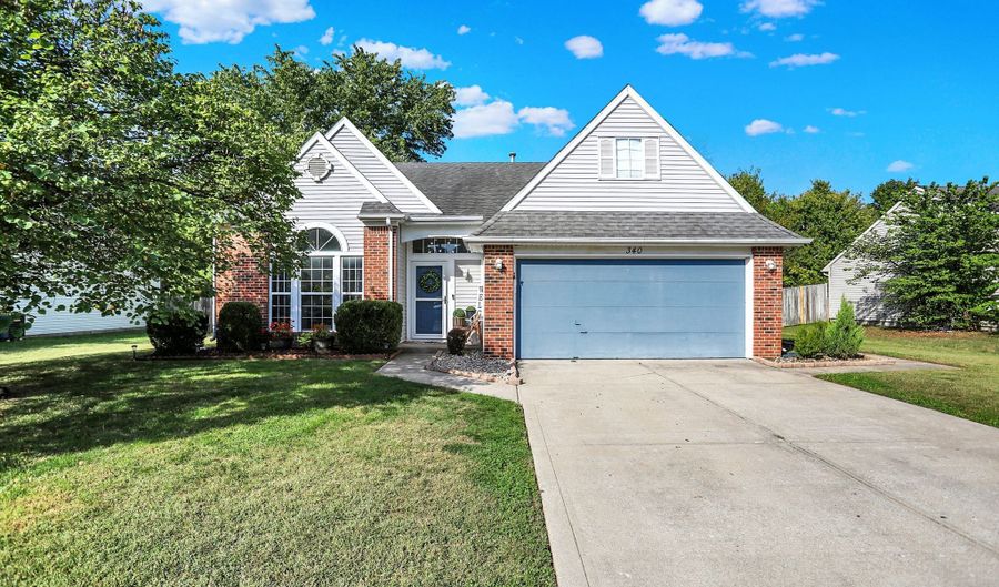 340 Seabreeze Cir, Avon, IN 46123 - 3 Beds, 2 Bath