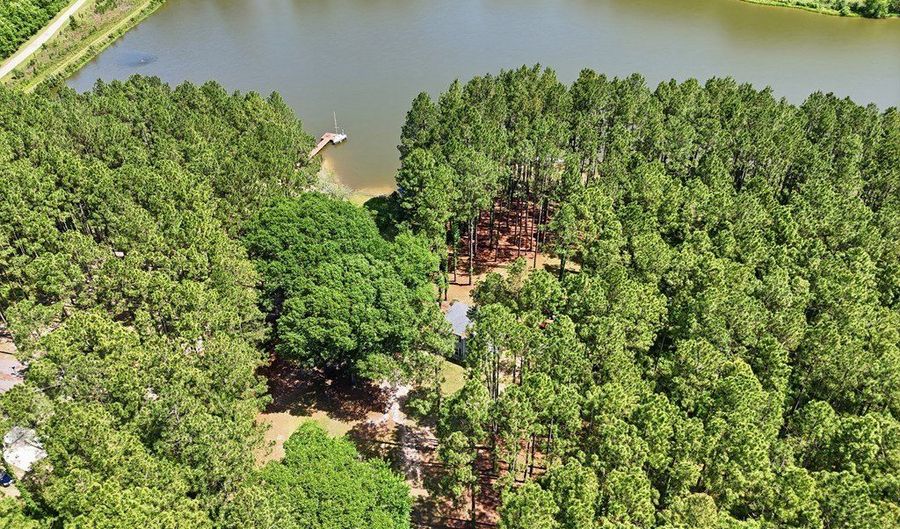 501 Southern Lks, Arabi, GA 31712 - 3 Beds, 2 Bath