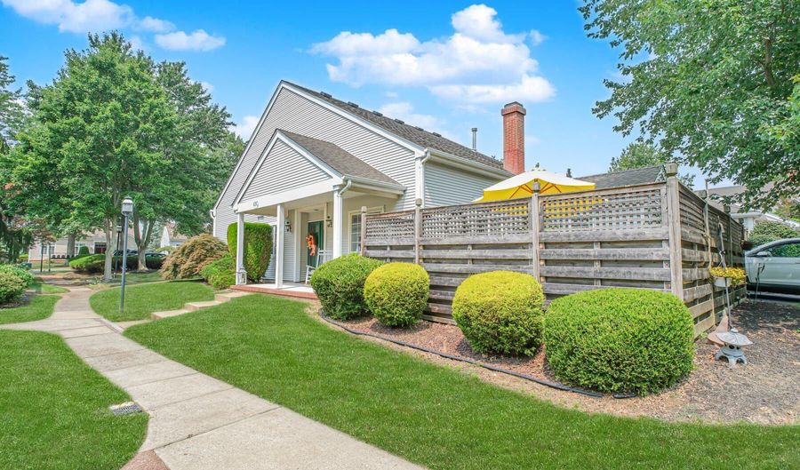 43 C Winthrop Rd, Monroe, NJ 08831 - 2 Beds, 3 Bath