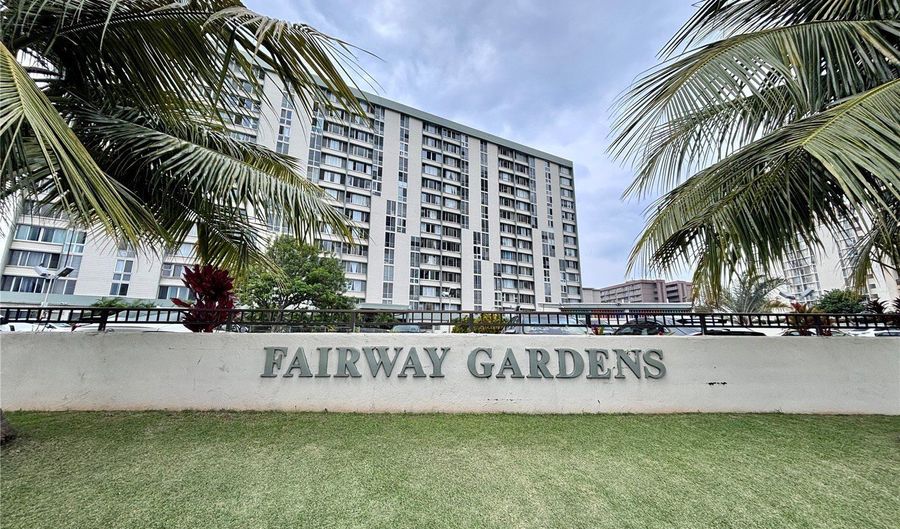 5210 Likini St 907, Honolulu, HI 96818 - 2 Beds, 1 Bath