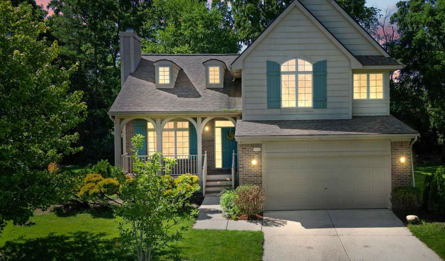 5841 Lafayette Ln, Ann Arbor, MI 48103 - 3 Beds, 3 Bath
