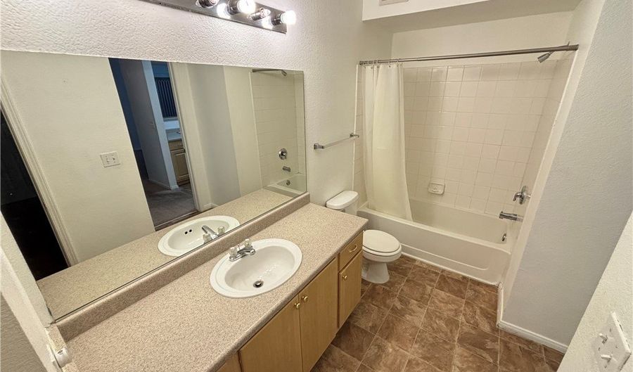 6955 N Durango Dr 2090, Las Vegas, NV 89149 - 2 Beds, 2 Bath