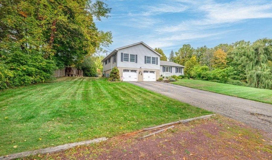 3 Travel Rd, Alloway, NJ 07461 - 3 Beds, 3 Bath