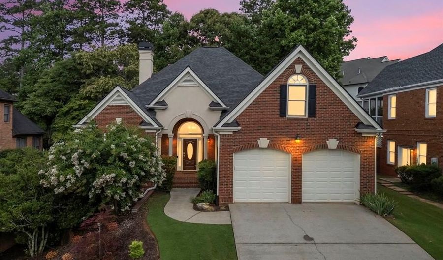 925 York Cv, Alpharetta, GA 30004 - 4 Beds, 4 Bath