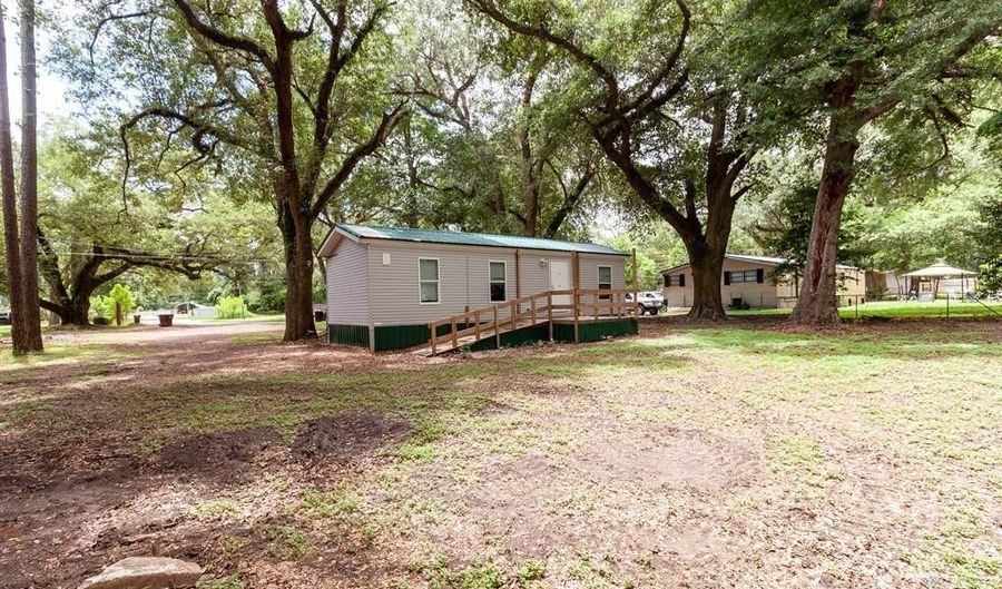 118 Bethel Ln, Bainbridge, GA 39817 - 1 Beds, 1 Bath