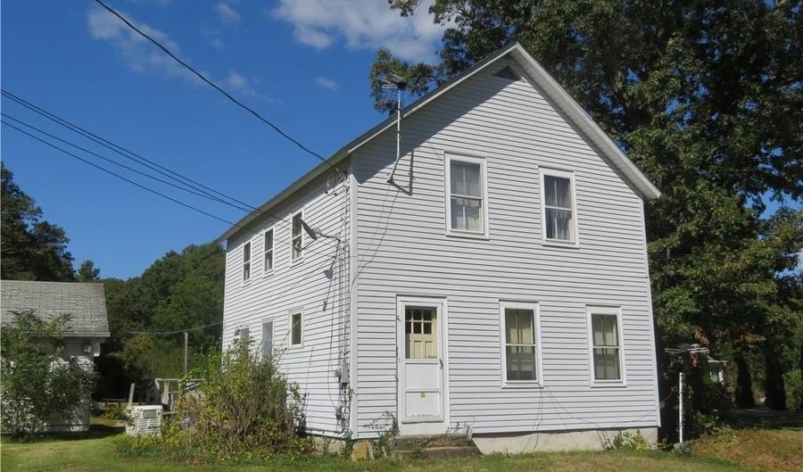 211 Old Baptist Rd, North Kingstown, RI 02852 - 4 Beds, 1 Bath