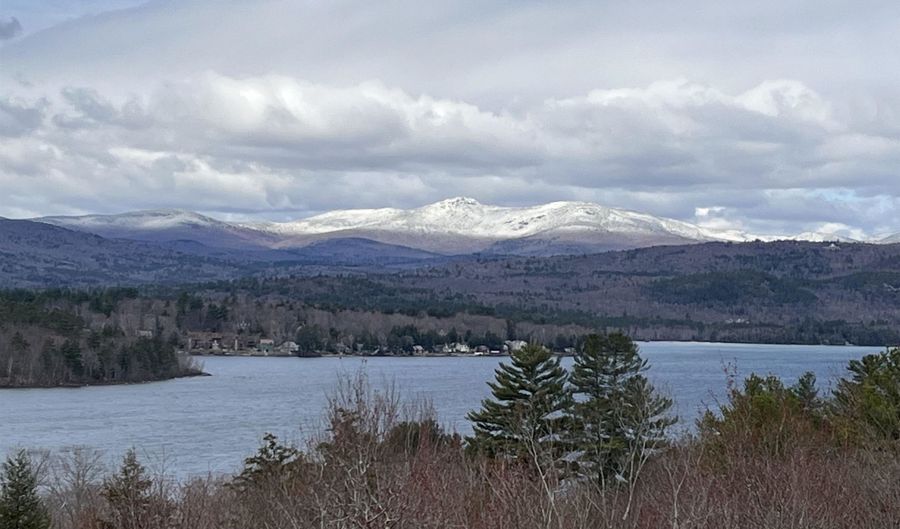140 Hemlock Brook Rd, Bristol, NH 03222 - 3 Beds, 3 Bath
