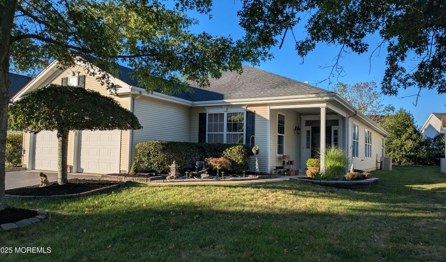 15 Five Bridges Ct, Barnegat, NJ 08005 - 2 Beds, 2 Bath
