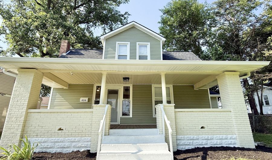 404 E Monroe St, Alexandria, IN 46001 - 3 Beds, 3 Bath