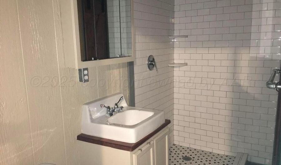 2901 S MONROE BACK HOUSE St, Amarillo, TX 79109 - 1 Beds, 1 Bath