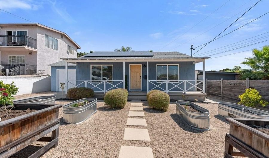 3022 Russell St, San Diego, CA 92106 - 2 Beds, 1 Bath