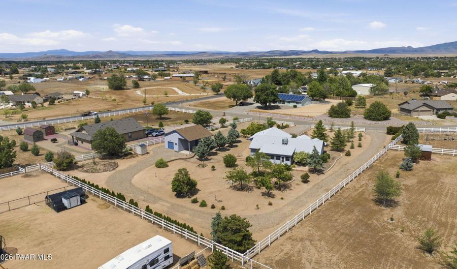 1058 Chuck Wagon Ln, Chino Valley, AZ 86323 - 3 Beds, 2 Bath
