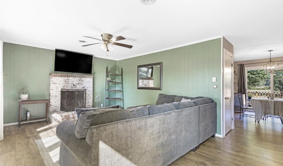475 THISTLEWOOD Rd, Houston, DE 19954 - 3 Beds, 2 Bath