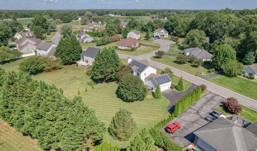 176 CARDINAL HILLS Pkwy, Dover, DE 19904 - 4 Beds, 3 Bath