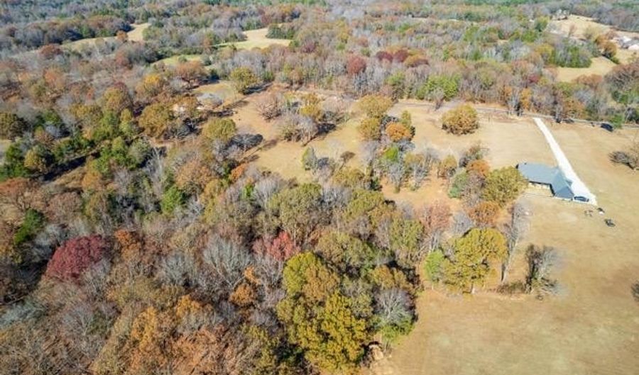 Brewer Road lot 5, Batesville, MS 38606 - 0 Beds, 0 Bath