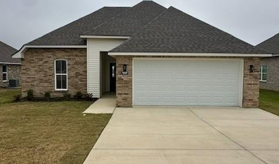 4833 Bogey Ln, Blanchard, LA 71107 - 4 Beds, 2 Bath
