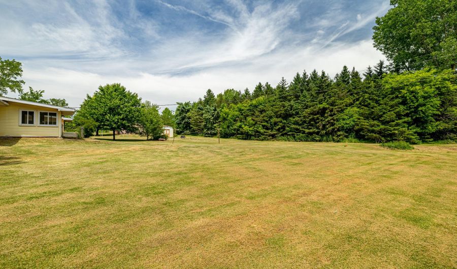 6272 Earhart Rd, Ann Arbor, MI 48105 - 4 Beds, 3 Bath
