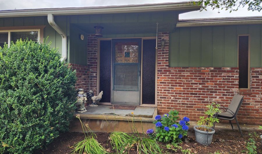 25033 S BEESON Rd, Beavercreek, OR 97004 - 3 Beds, 2 Bath