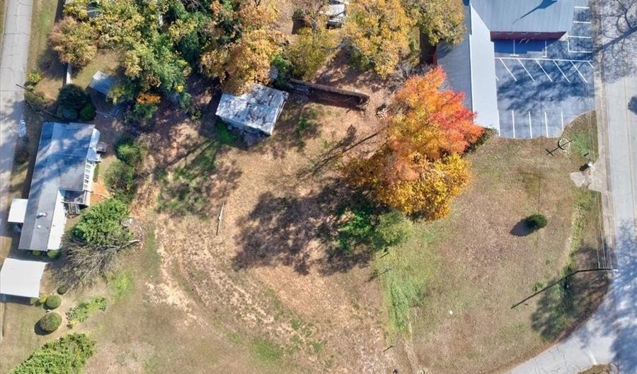 392 KING St, Baldwin, GA 30511 - 0 Beds, 0 Bath