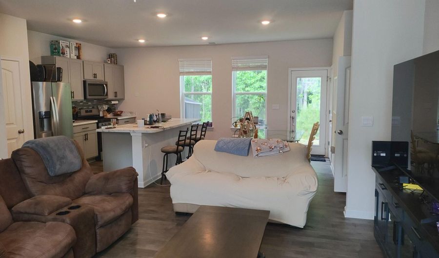 185 CURRANT Cir, Magnolia, DE 19962 - 3 Beds, 3 Bath