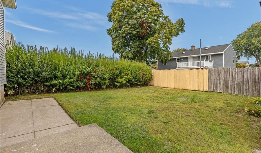 94 Carman St, Cranston, RI 02910 - 5 Beds, 2 Bath