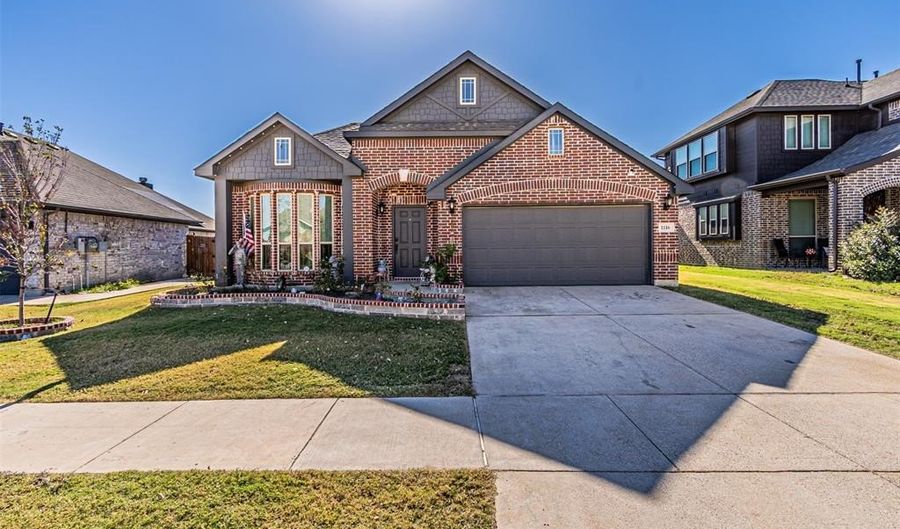 1116 Imperial Eagle Rd, Alvarado, TX 76009 - 4 Beds, 2 Bath