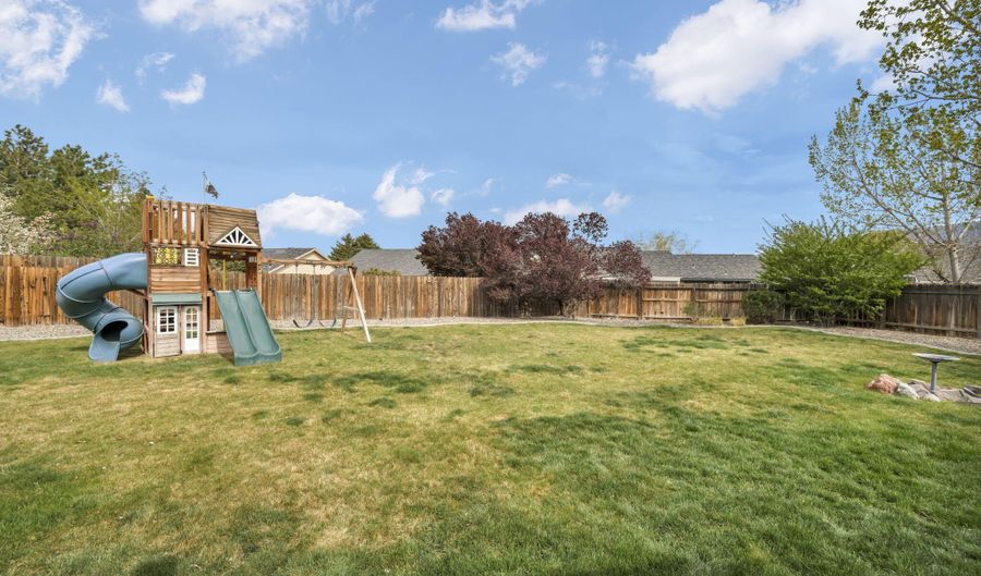 522 Sugarloaf Dr, Dayton, NV 89403 - 3 Beds, 2 Bath