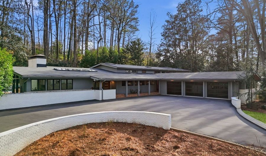 1807 Lenox Rd NE, Atlanta, GA 30306 - 4 Beds, 4 Bath