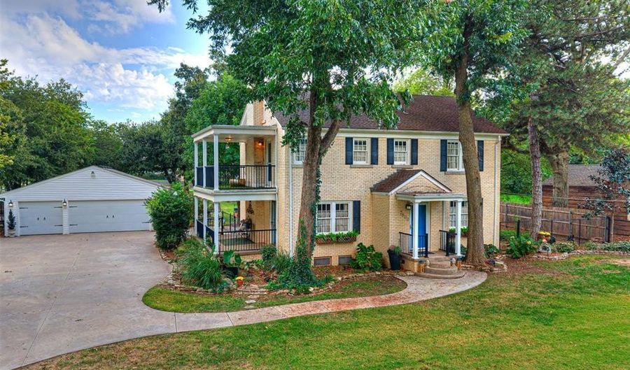 7800 NW 37th St, Bethany, OK 73008 - 4 Beds, 3 Bath