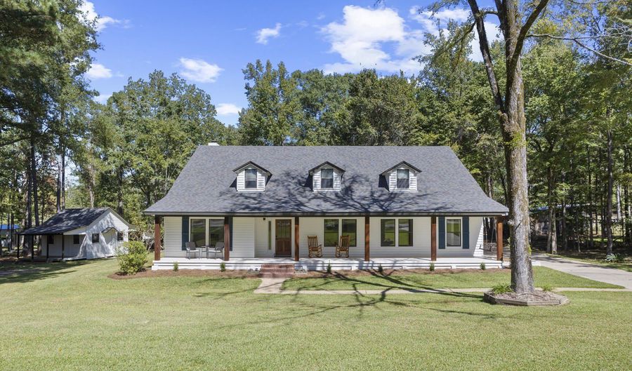 313 Le Bourgeois Ln, Brandon, MS 39047 - 5 Beds, 5 Bath