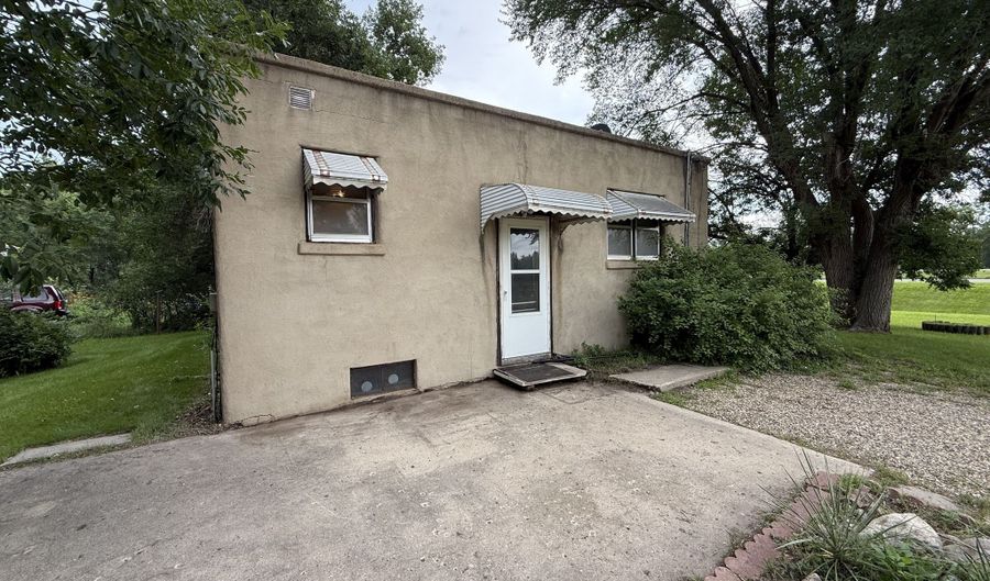 2604 HWY 281 S, Aberdeen, SD 57401 - 0 Beds, 0 Bath