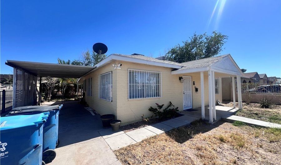 2410 Poplar Ave, Las Vegas, NV 89101 - 2 Beds, 1 Bath