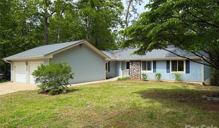 23 Muirfield Dr, Arden, NC 28704 - 3 Beds, 2 Bath