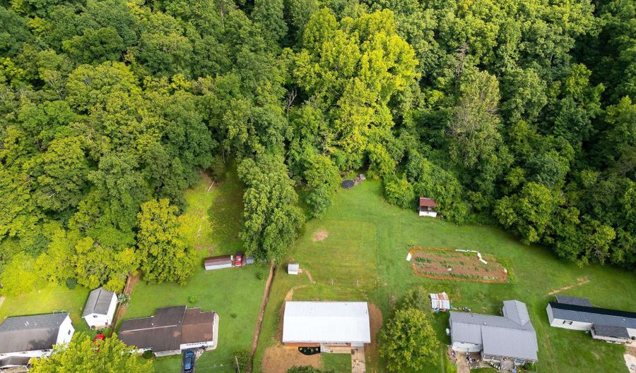 5282 Hale Branch Rd, Barboursville, WV 25504 - 3 Beds, 2 Bath