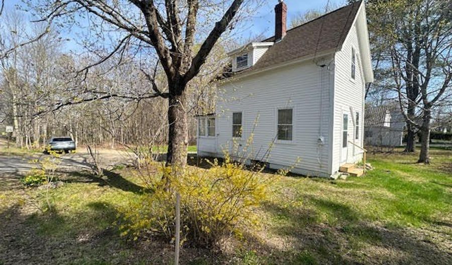 200 Congress St, Belfast, ME 04915 - 2 Beds, 1 Bath
