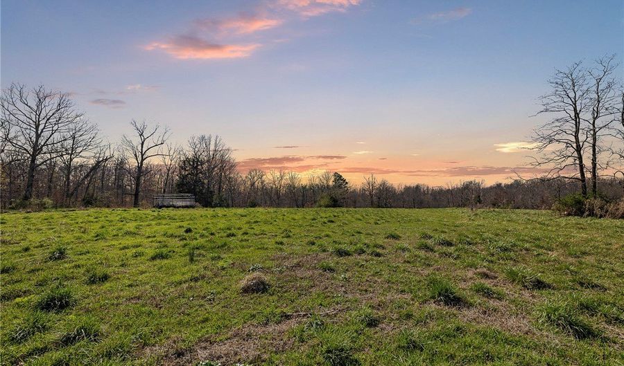 2259 Racetrack Hollow Rd, Anderson, MO 64831 - 3 Beds, 2 Bath