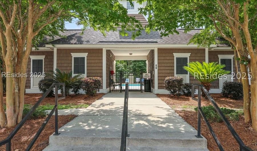 130 Red Northern Oak Way, Bluffton, SC 29910 - 4 Beds, 3 Bath