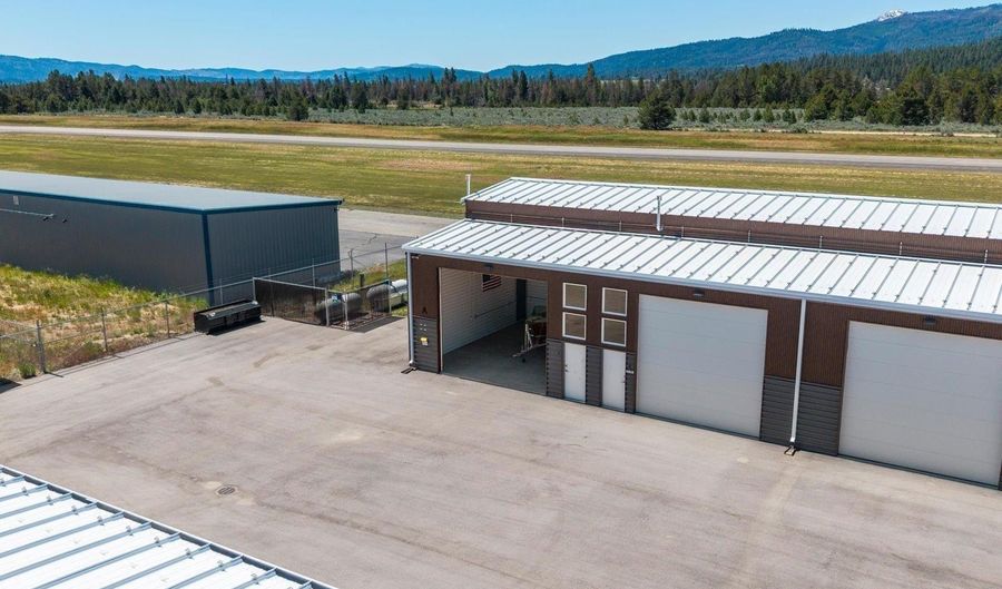 1453 S Main Unit 1, Cascade, ID 83611 - 0 Beds, 0 Bath