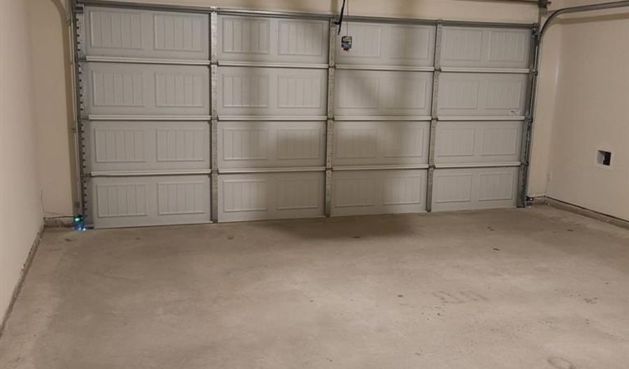 517 Harbor Oaks Dr, Anna, TX 75409 - 4 Beds, 2 Bath