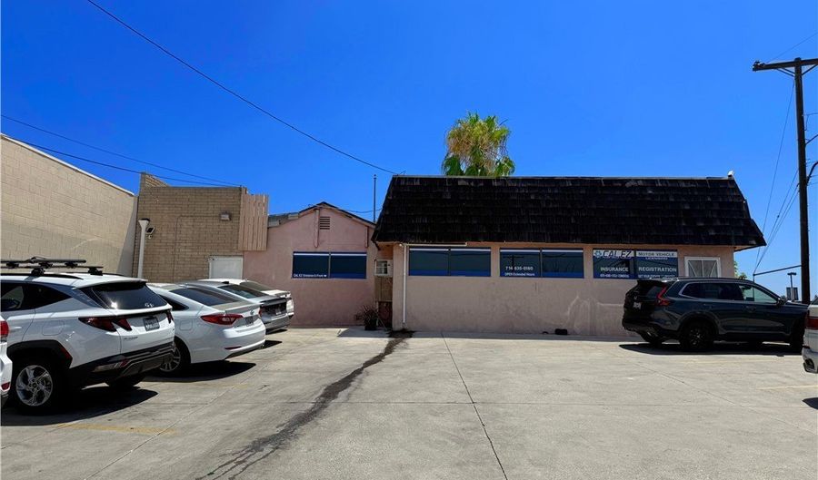 227 S State College Blvd, Anaheim, CA 92806 - 0 Beds, 0 Bath
