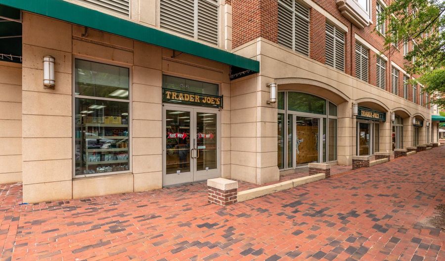 1023 N ROYAL St 316, Alexandria, VA 22314 - 1 Beds, 1 Bath