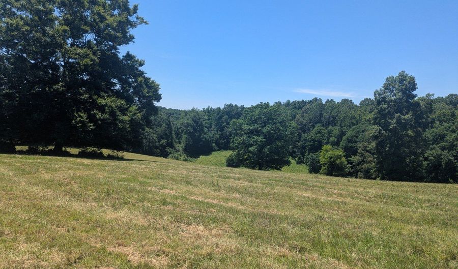 8154 Tommy Hill Rd, Anderson, AL 35610 - 3 Beds, 2 Bath