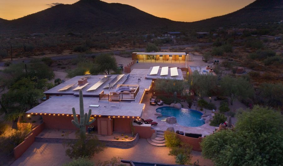 40205 N 26TH St, Cave Creek, AZ 85331 - 6 Beds, 7 Bath