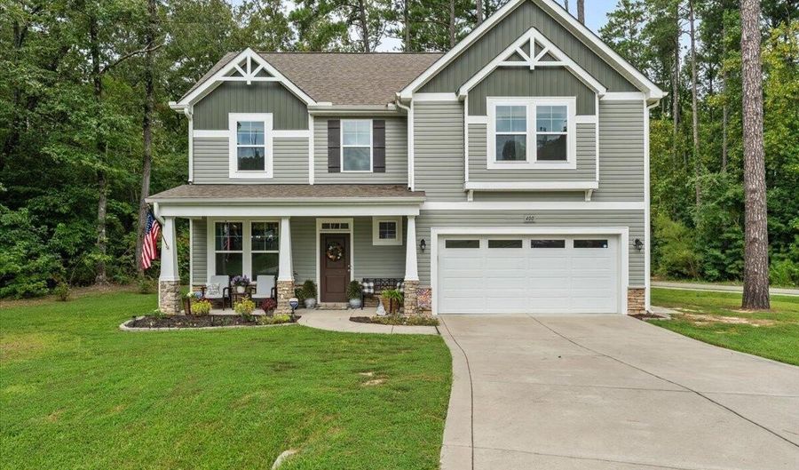 400 Everest Ct, Aberdeen, NC 28315 - 4 Beds, 3 Bath