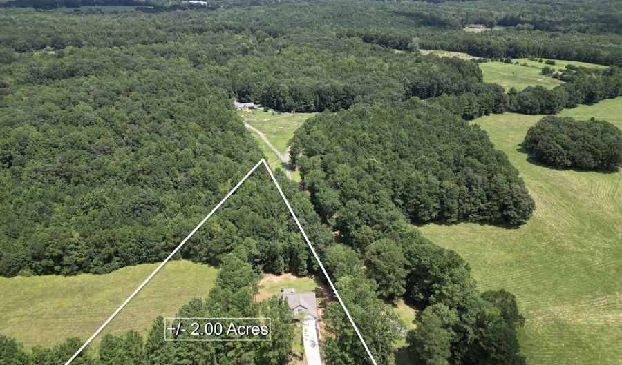 1009 Bush, Barnesville, GA 30204 - 4 Beds, 3 Bath